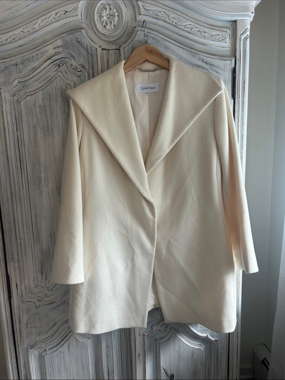 Calvin Klein Cream Wool-Blend Coat with Single-Button Front